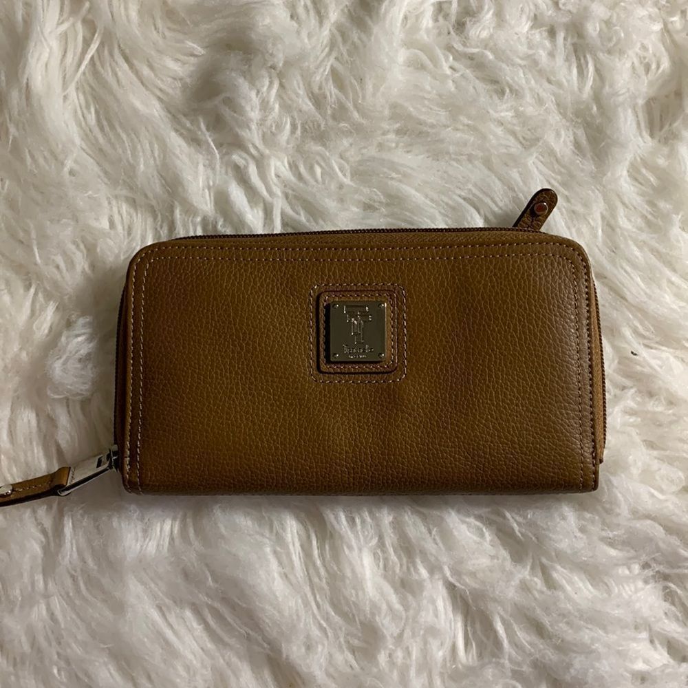 Tignanello zipper closure dark tan wallet.